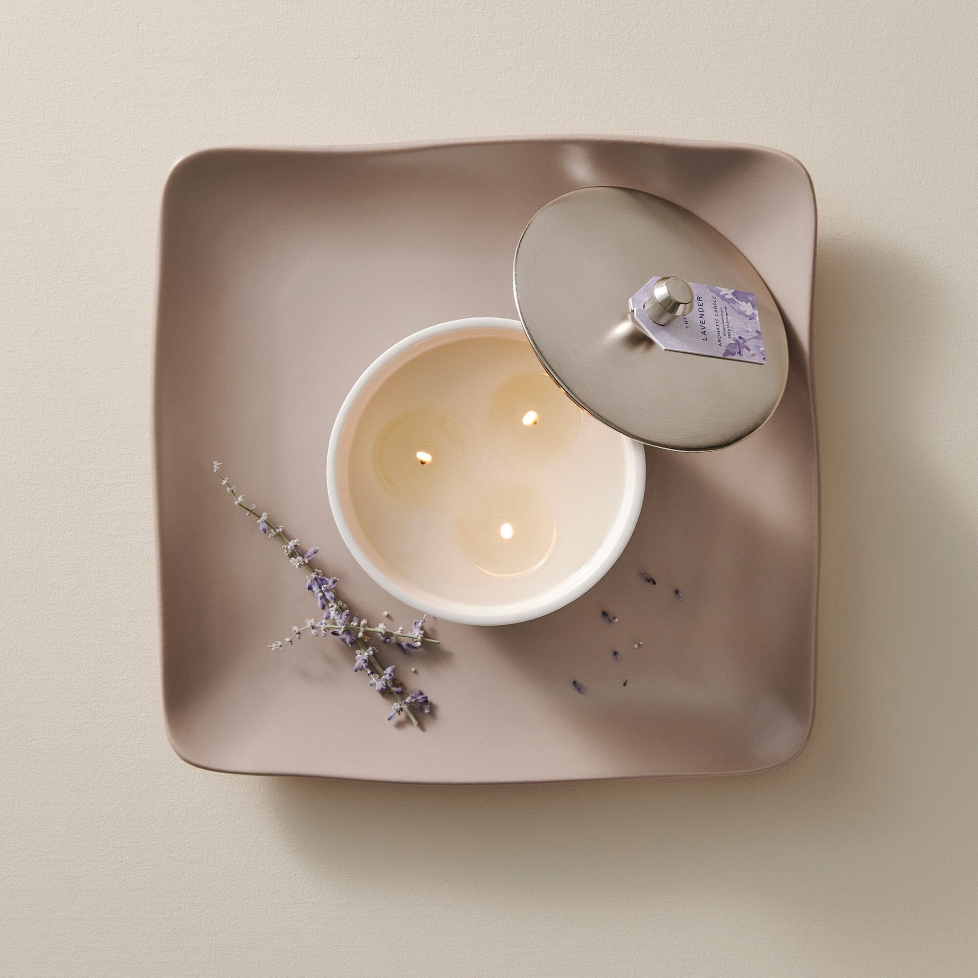 Lavender Statement 3-Wick Candle - Thymes