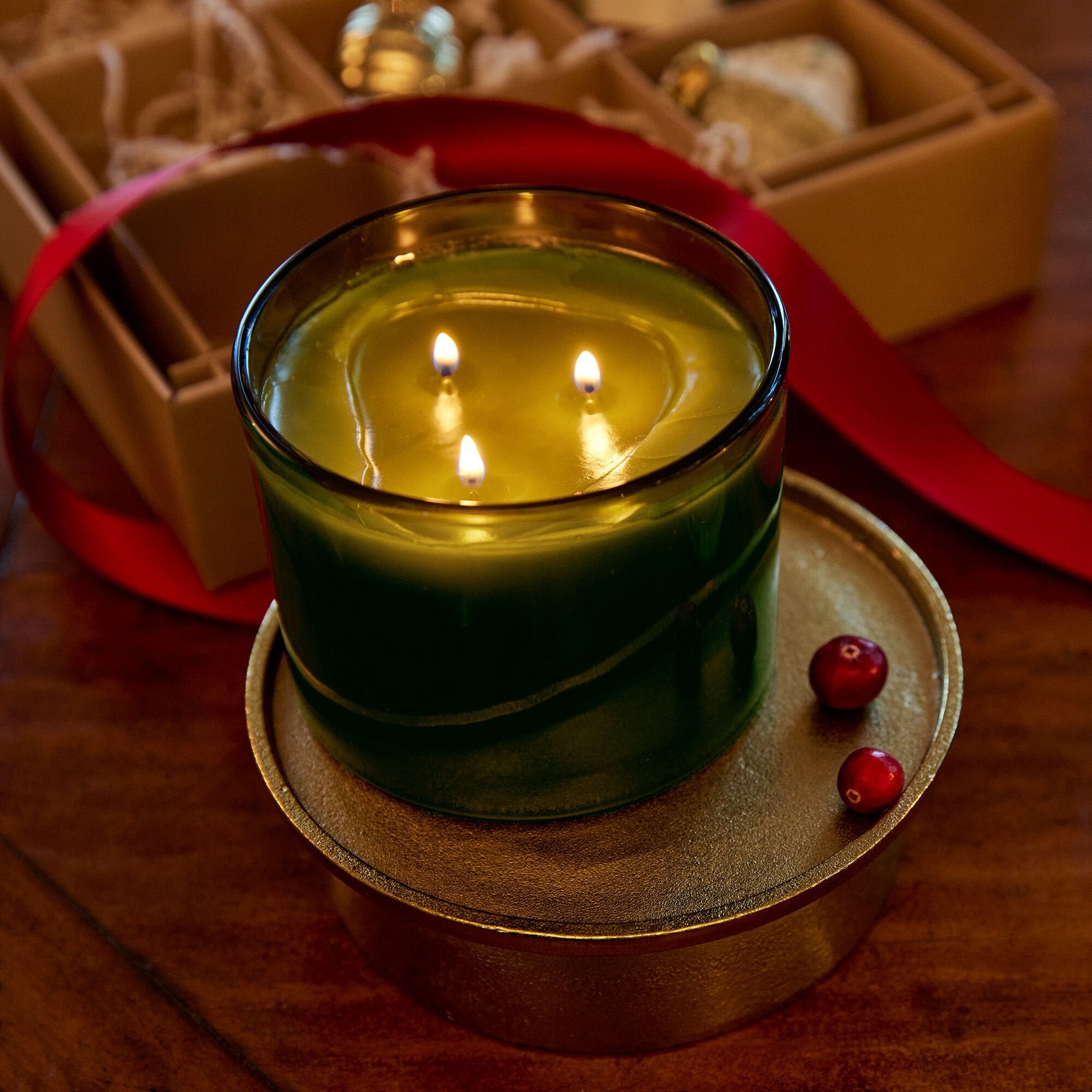 Frasier Fir? Green 3-Wick Candle - Thymes