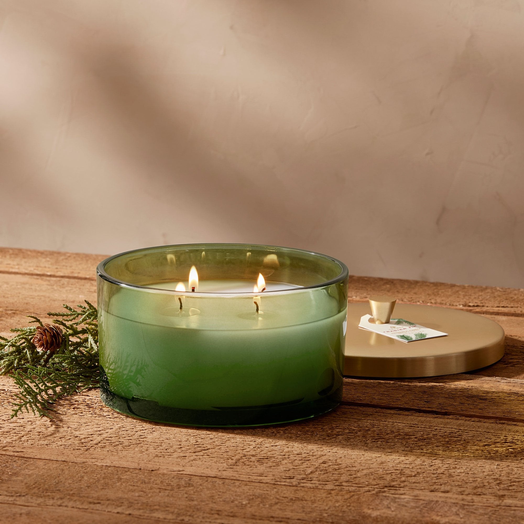 Frasier Fir? Green 4-Wick Candle - Thymes