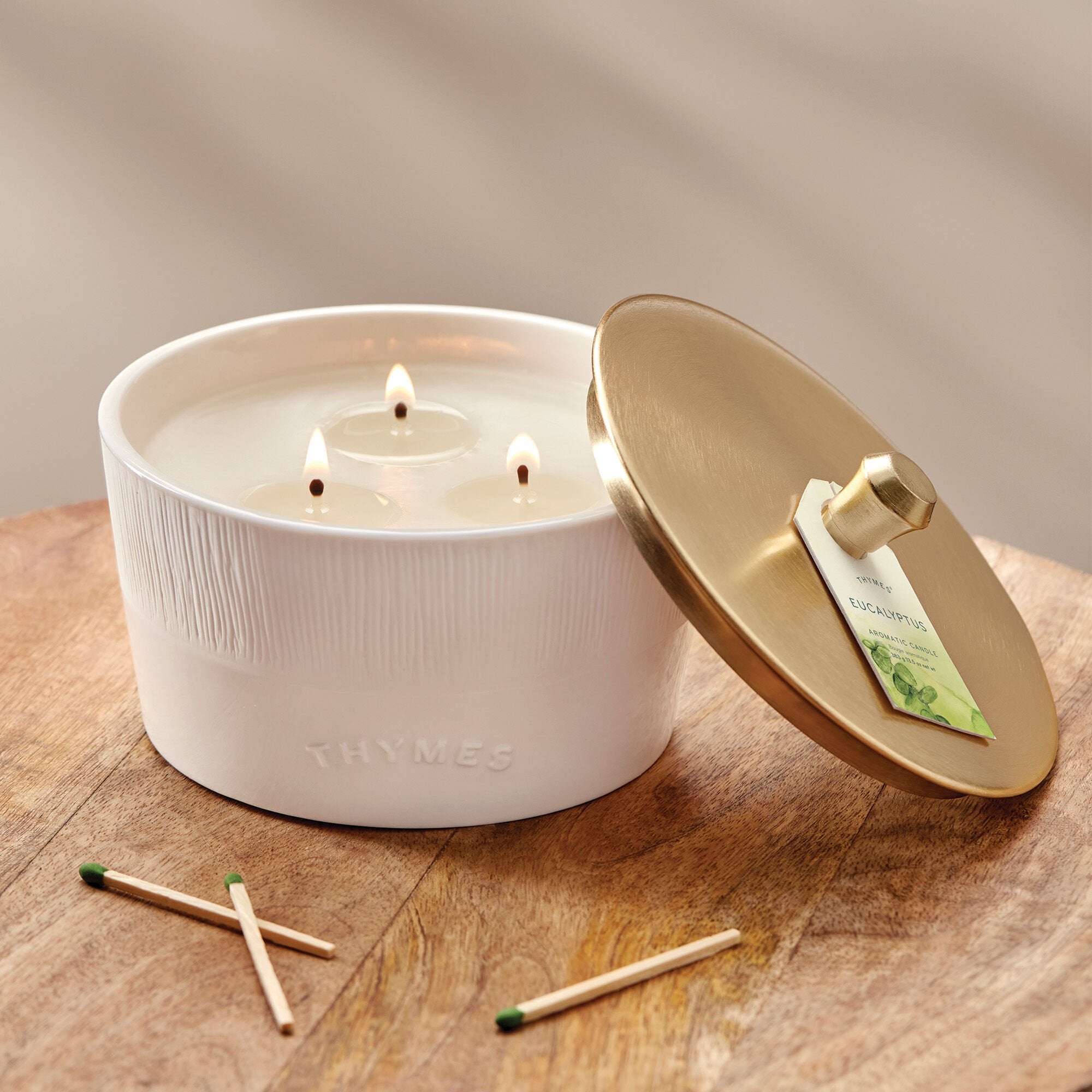Eucalyptus Statement 3-Wick Candle - Thymes